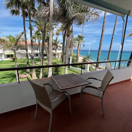 Playa Torrecilla Nerja