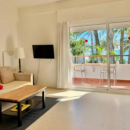 Playa Torrecilla Nerja