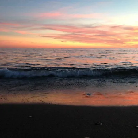Playa Torrecilla * Nerja