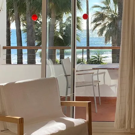 Playa Torrecilla Nerja