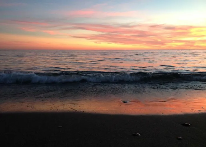 Playa Torrecilla * Nerja