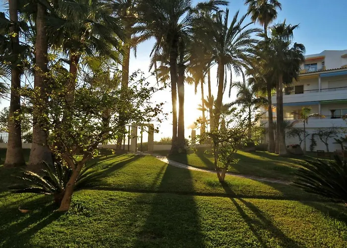 Playa Torrecilla Nerja