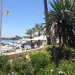 Playa Torrecilla 内尔哈