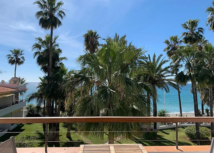 Playa Torrecilla Nerja